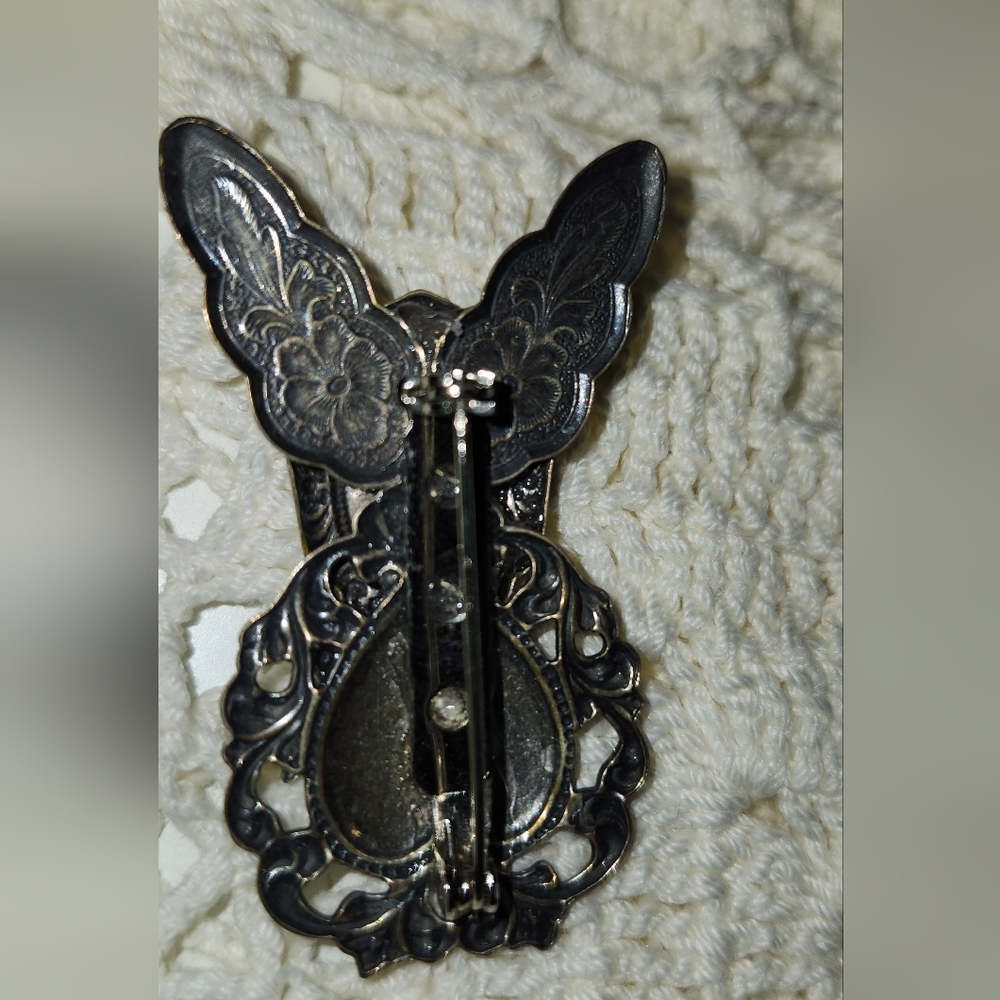 Vintage Style Silver Rabbit Brooch - Picture 3 of 6